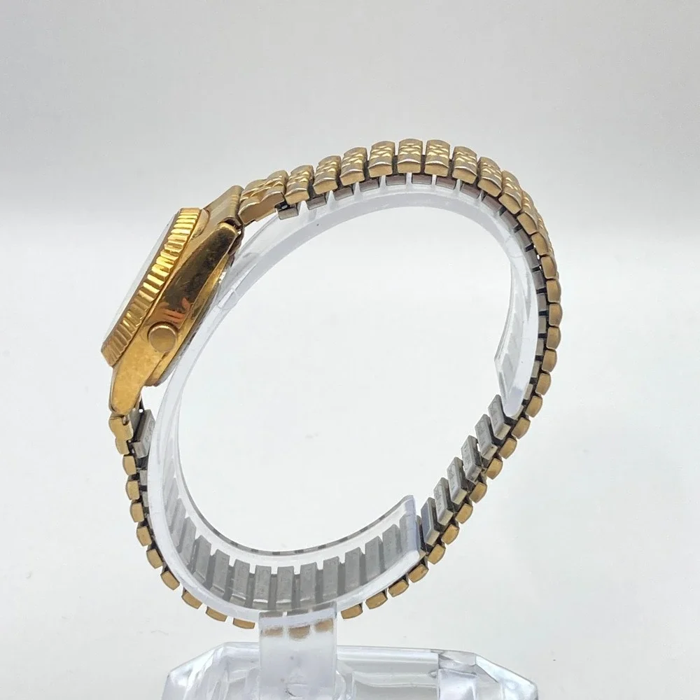 Vtg Pulsar Women's Watch 24mm Gold Tone Date V827-0440 Stretch New Battery SMALL